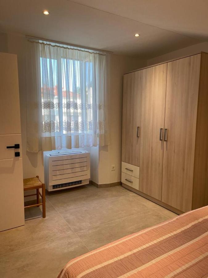 Apartment Hrabric Njivice Luaran gambar